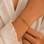 Pulsera Nudo Eterno — “Símbolo del amor”