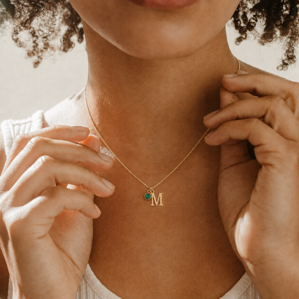 Collar con Inicial