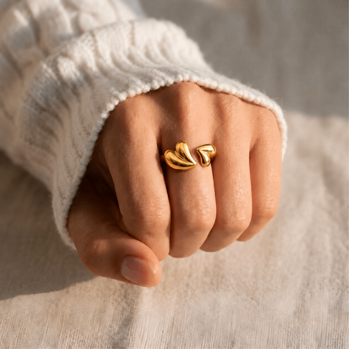 Anillo Dos Corazones – Amor y Conexión