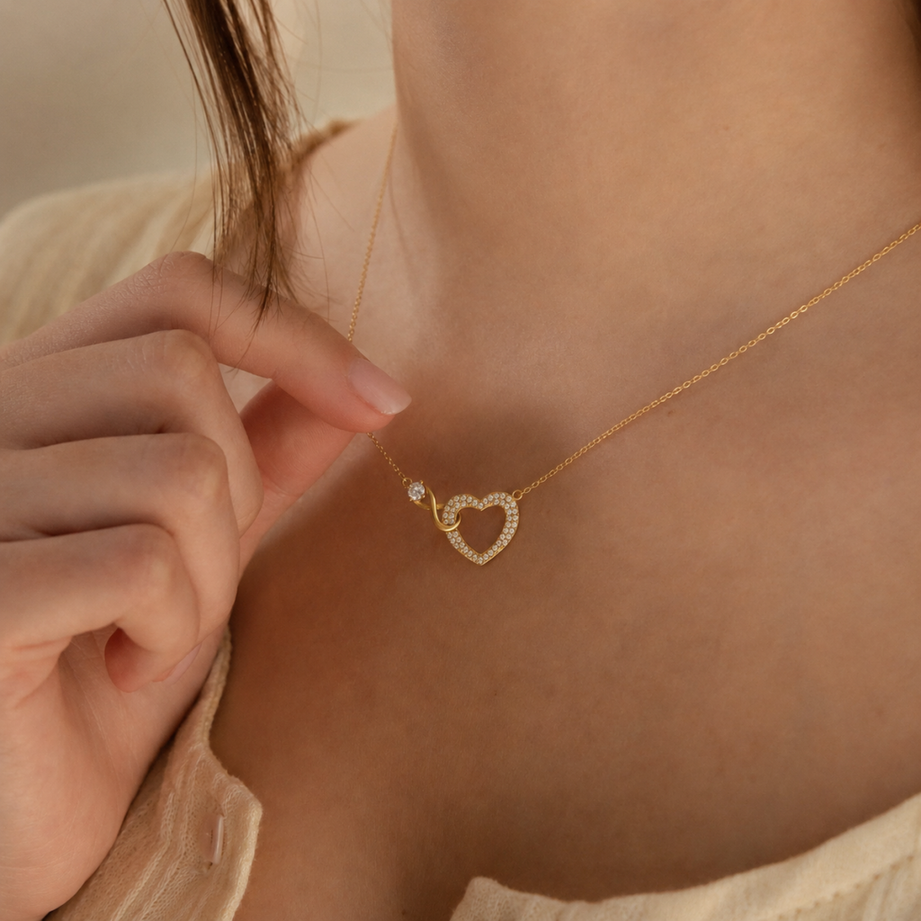 Collar Corazón Infinity