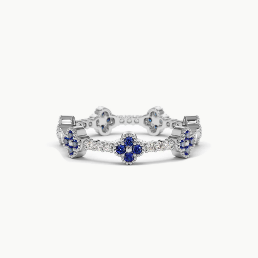 Anillo Trébol Zafiro  – Fortuna y Nuevos Comienzos