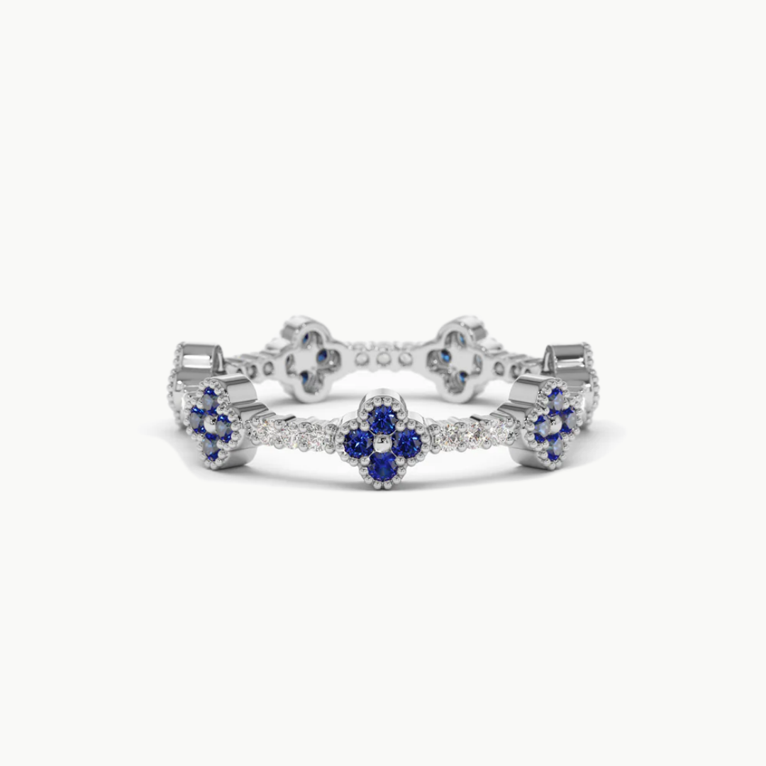 Anillo Trébol Zafiro  – Fortuna y Nuevos Comienzos