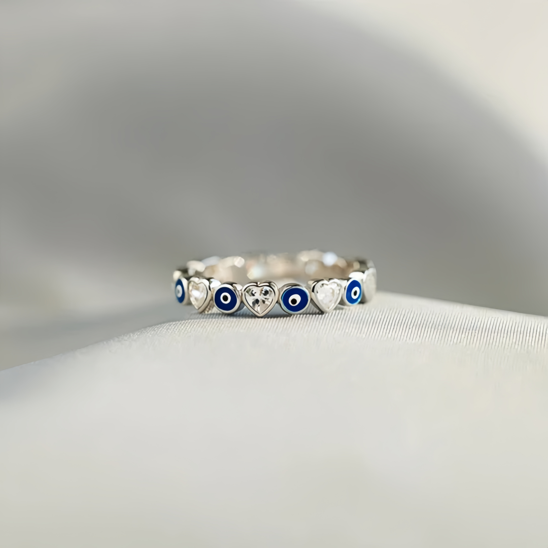 Anillo Protector de Corazón y Ojo Turco