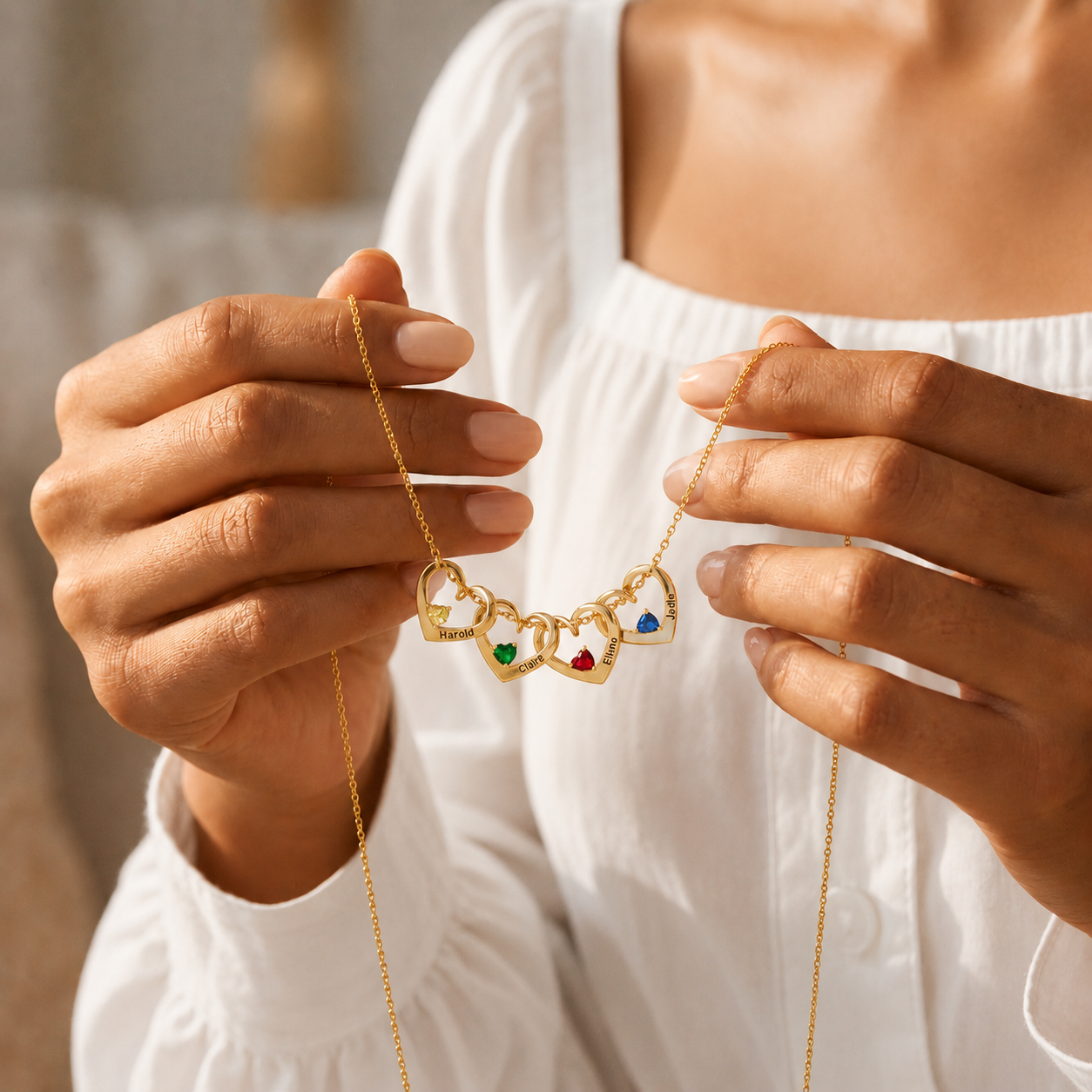 Collar Corazones Entrelazados —“Elegidas por el corazón”