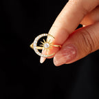 Anillo Luna Creciente — Renacer en Luz