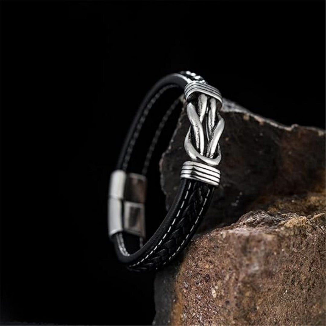 Pulsera de Cuero con Nudo Eterno – Regalo Especial para Parejas