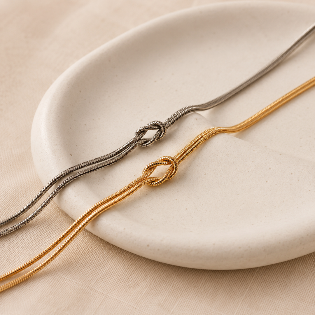 Pulsera Nudo Eterno — “Símbolo del amor”