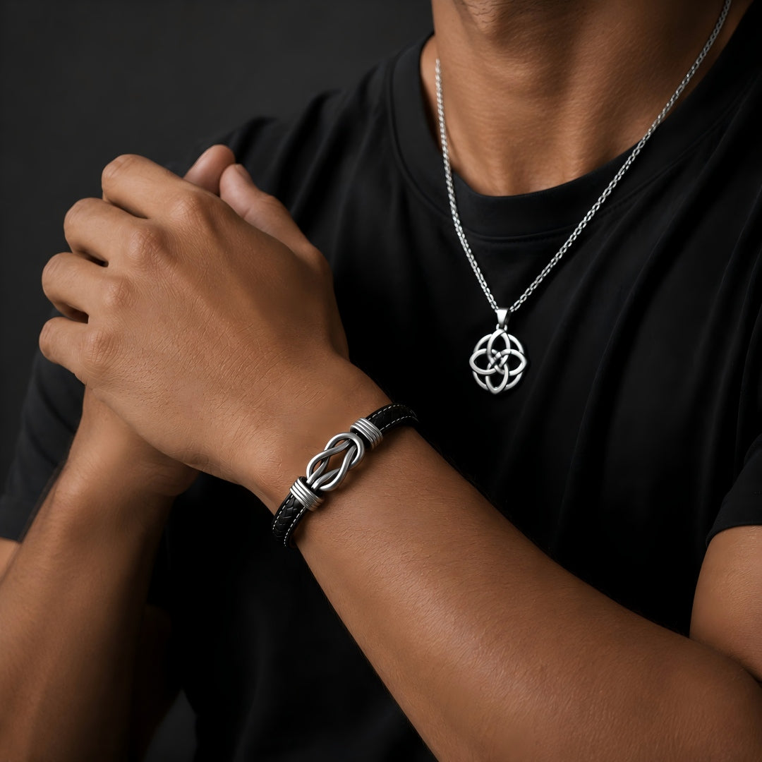 Pulsera de Cuero con Nudo Eterno – Regalo Especial para Parejas