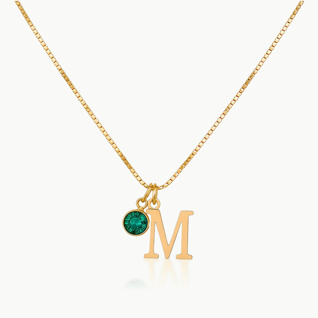 Collar con Inicial